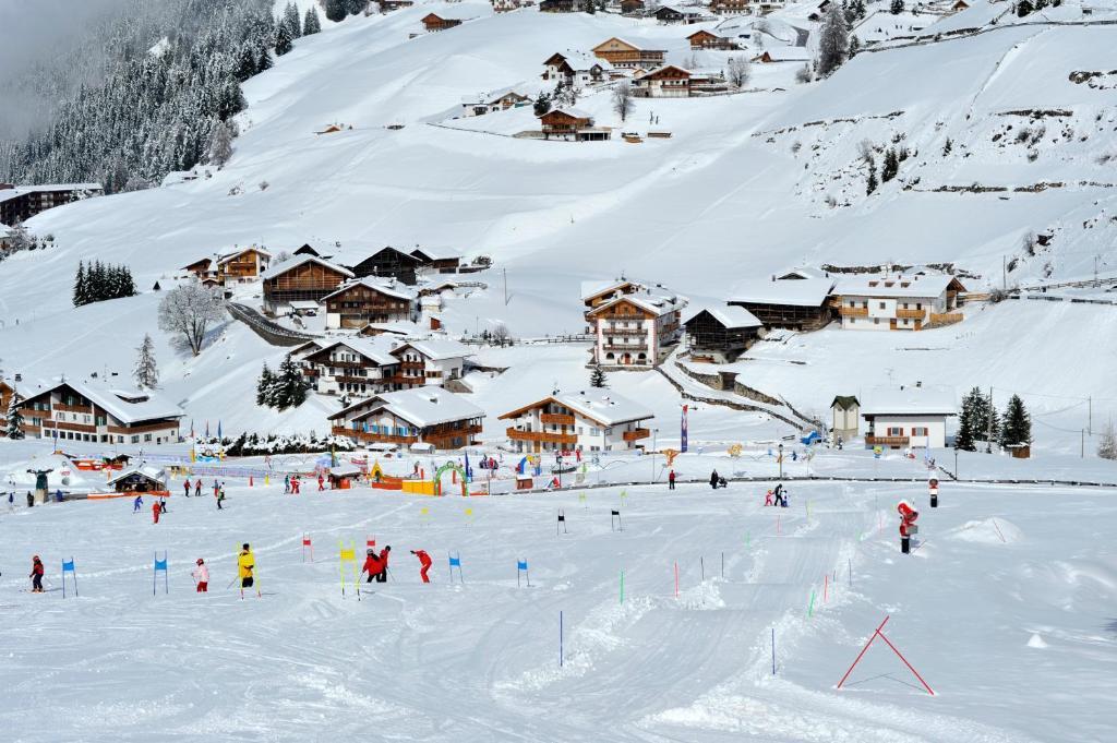 Agriturismo Maso Larciunei Sëlva di Val Gardena Eksteriør billede